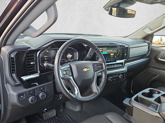 Used 2025 Chevrolet Silverado 1500 LT image 10