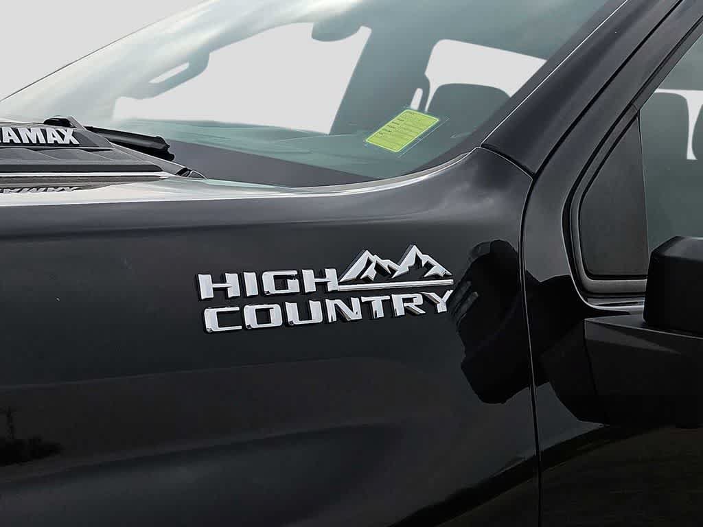 Used 2023 Chevrolet Silverado 2500 High Country w/ Safety Package II AWD/4WD image 11