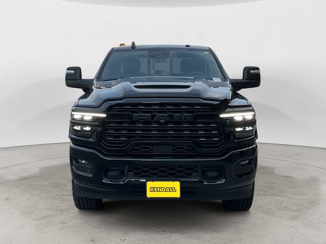 Used 2025 RAM 3500 Limited AWD/4WD image 2