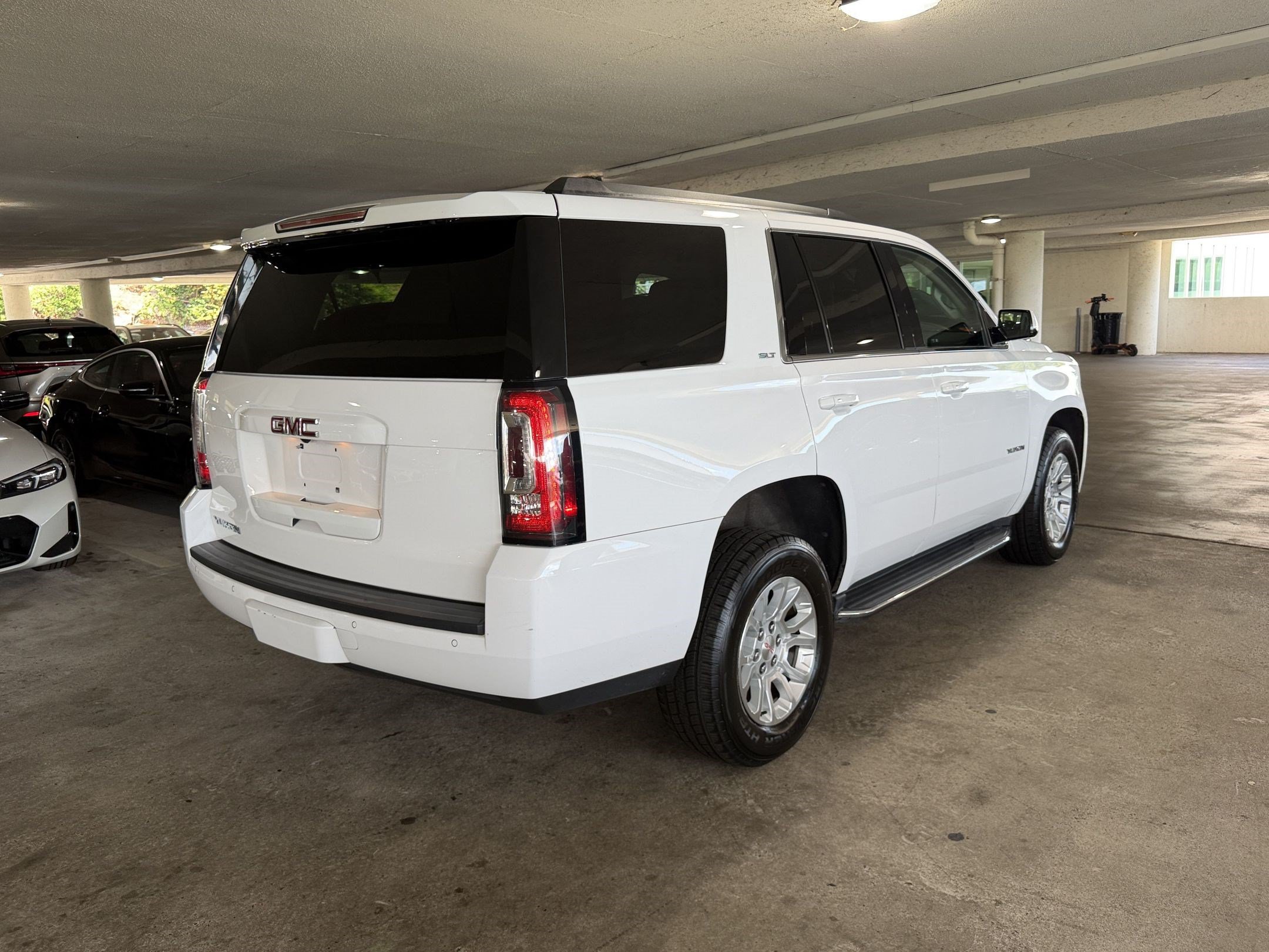 Used 2020 GMC Yukon SLT w/ Open Road Package RWD image 7