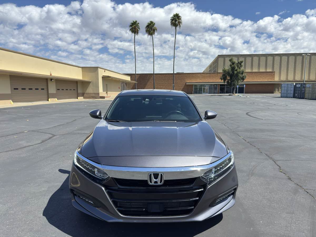 Used 2019 Honda Accord Sport image 2