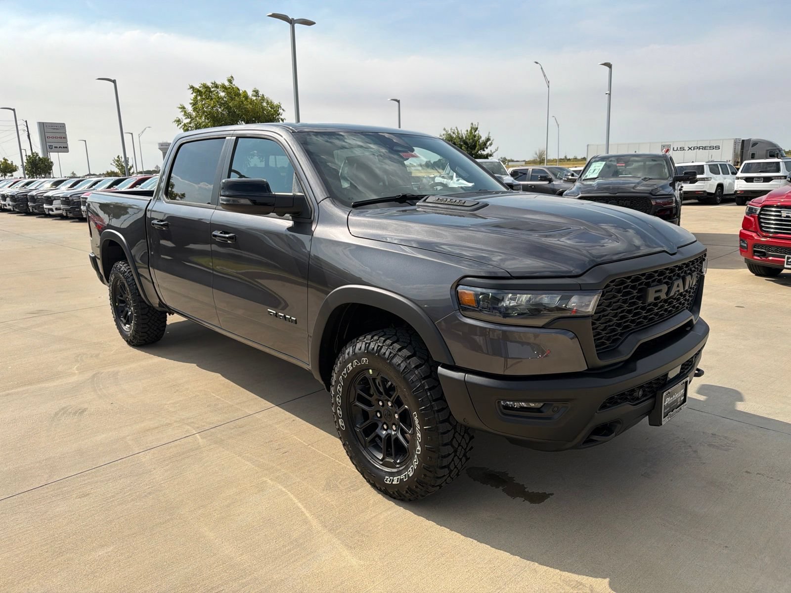 New 2027 RAM 1500 Rebel w/ Rebel Level 2 Equipment Group AWD/4WD image 7