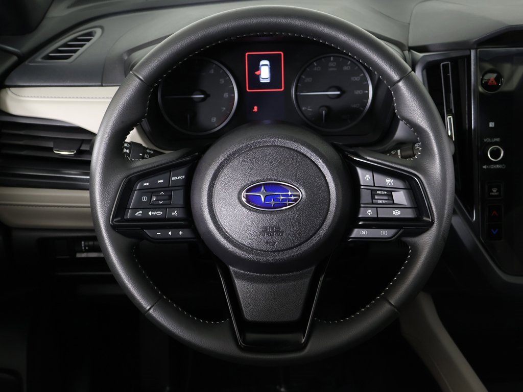 Used 2025 Subaru Forester Premium image 38