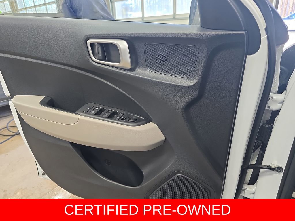Certified 2026 Hyundai Venue SEL FWD image 27