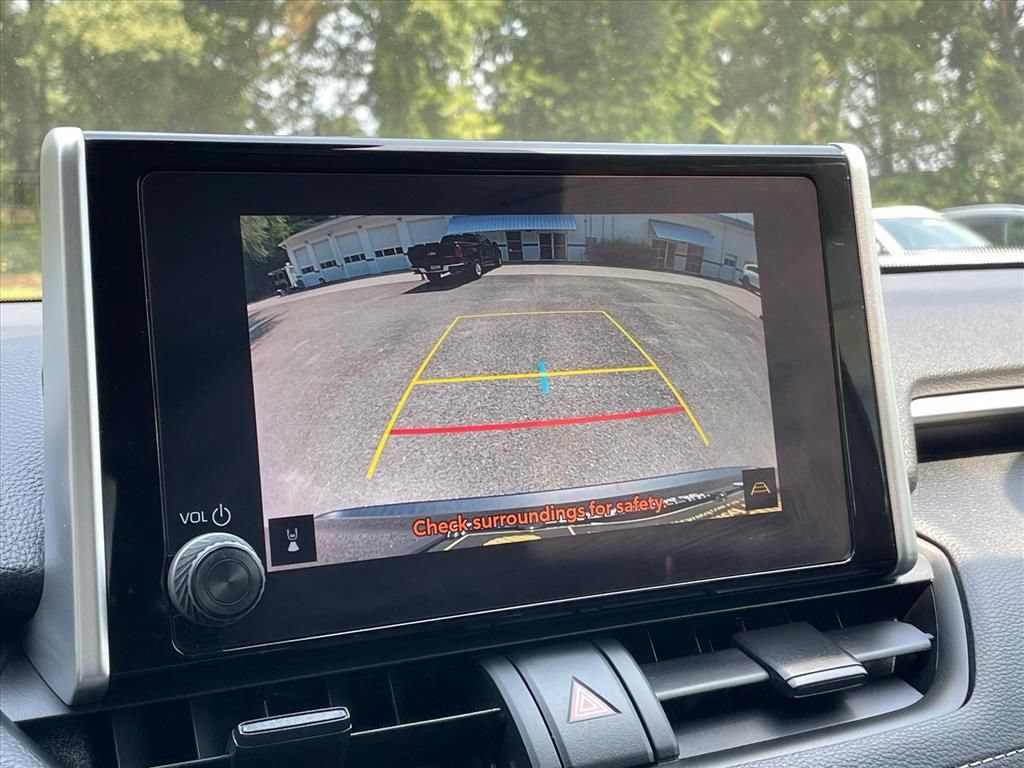 Used 2023 Toyota RAV4 LE FWD image 18