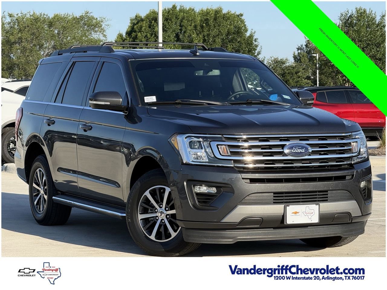 Used 2020 Ford Expedition XLT w/ Equipment Group 202A RWD image 2