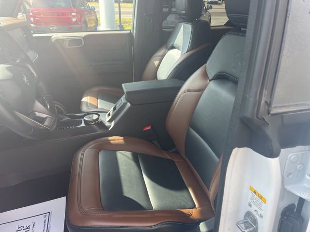 Used 2024 Ford Bronco Outer Banks image 25