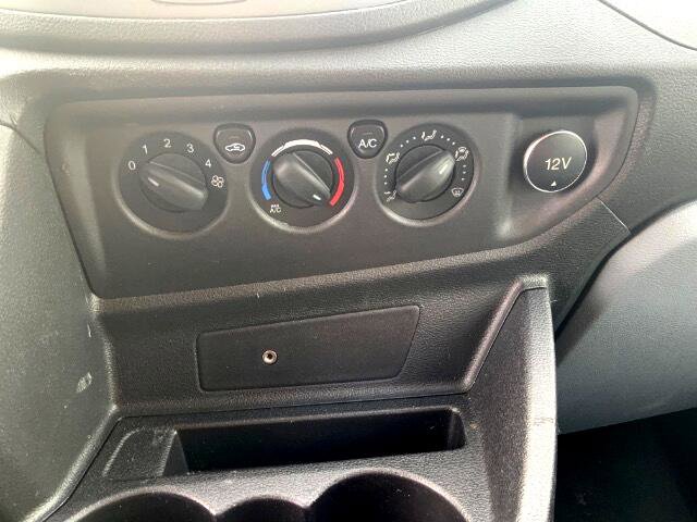 Used 2019 Ford Transit 150 XL image 18
