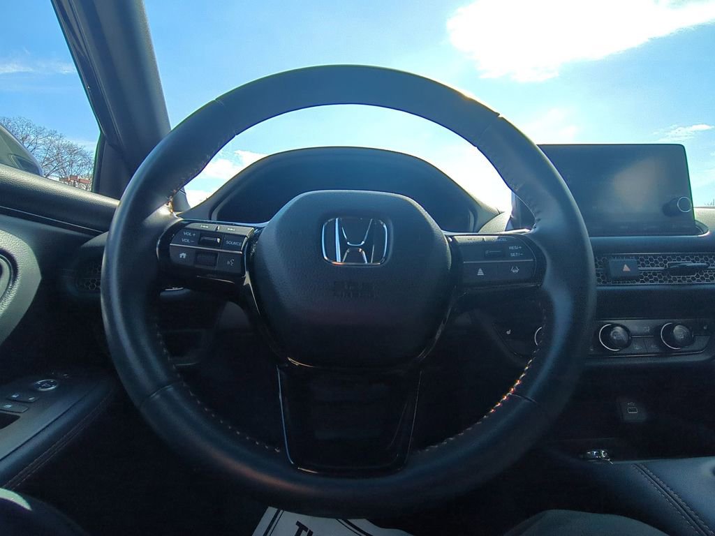 Used 2025 Honda HR-V Sport image 22