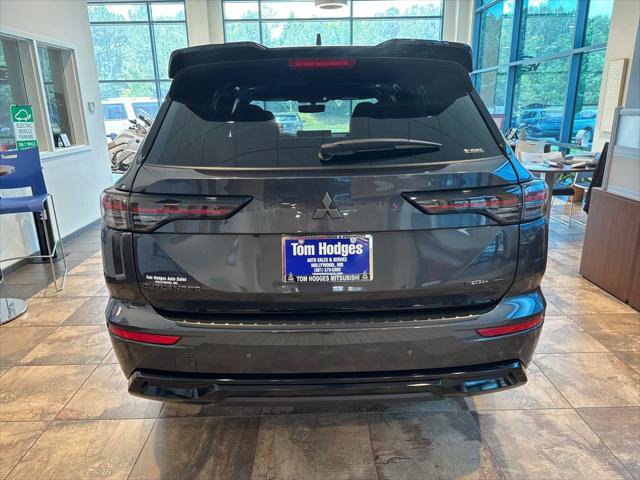 New 2026 Mitsubishi Outlander SEL Black Edition AWD/4WD image 5