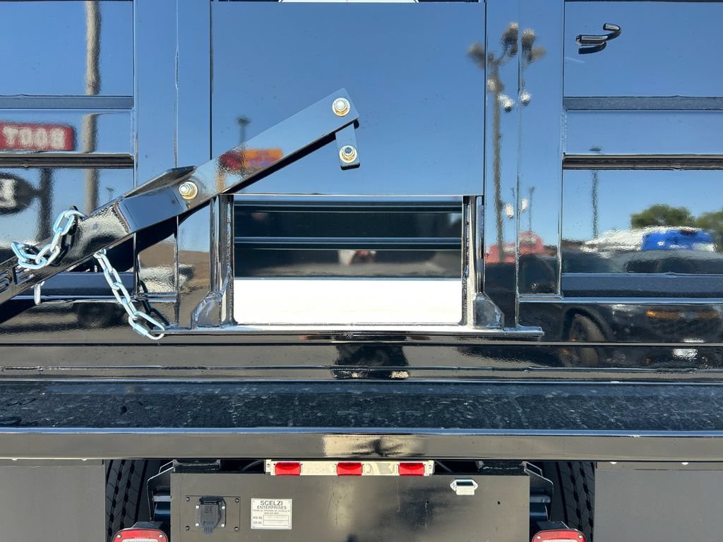 New 2027 Ford F650 2WD Regular Cab Super Duty image 24
