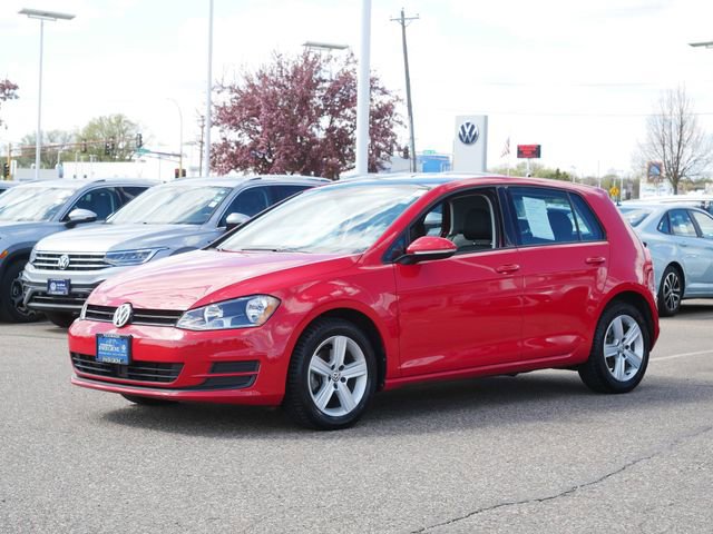 Used 2017 Volkswagen Golf Wolfsburg Edition FWD image 3