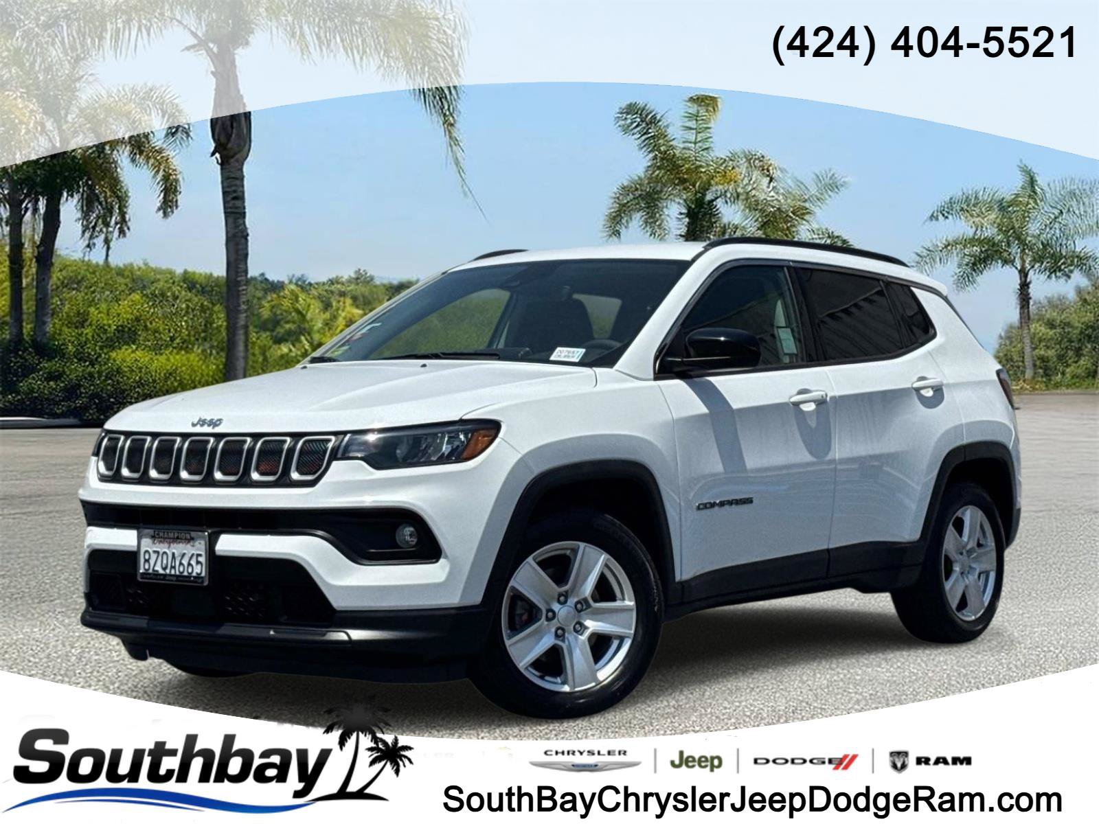 Used 2022 Jeep Compass Latitude FWD image 1