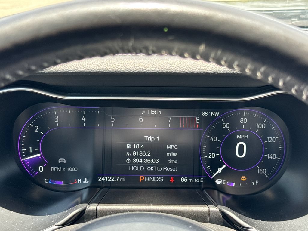 Used 2022 Ford Mustang GT Premium w/ Equipment Group 401A RWD image 18
