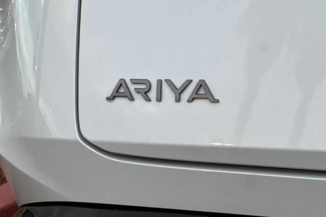 Used 2024 Nissan Ariya FWD image 34