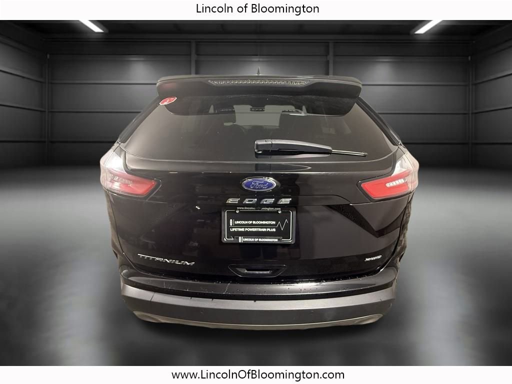 Used 2022 Ford Edge Titanium image 6