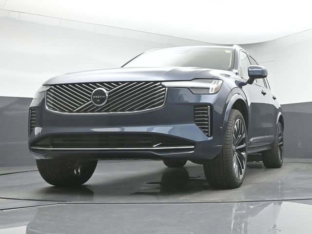 New 2026 Volvo XC90 B6 Ultra w/ Protection Package image 39