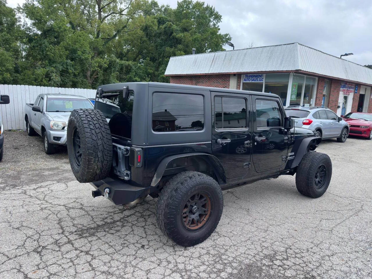 Used 2014 Jeep Wrangler Unlimited Sport w/ Quick Order Package 24S AWD/4WD image 6