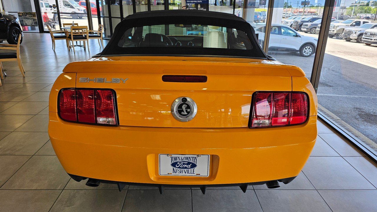 Used 2007 Ford Mustang Shelby GT500 RWD image 5