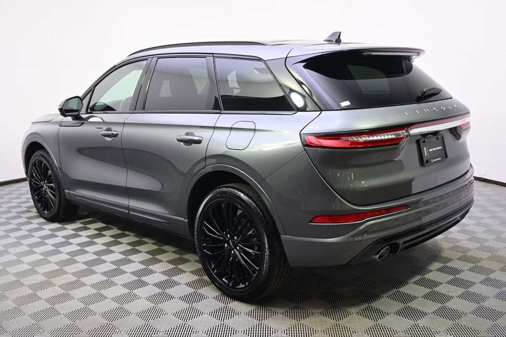 New 2026 Lincoln Corsair Reserve w/ Jet Appearance Package AWD/4WD image 3