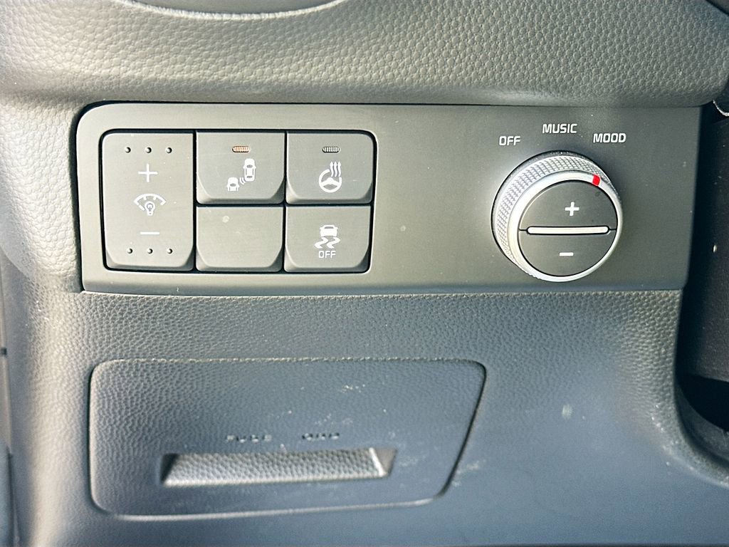 Used 2018 Kia Soul ! w/ Tech Package image 10