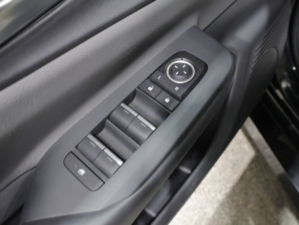 Used 2024 Toyota Prius Limited w/ Limited Premium Package FWD image 15