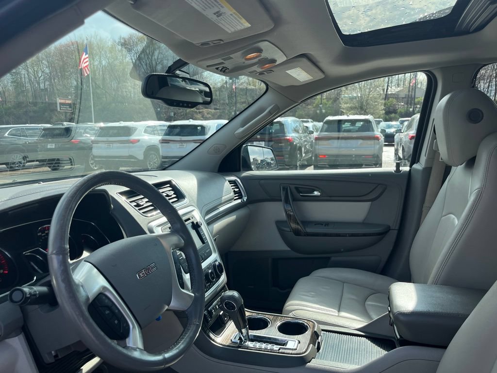 Used 2017 GMC Acadia Limited SLT AWD/4WD image 21