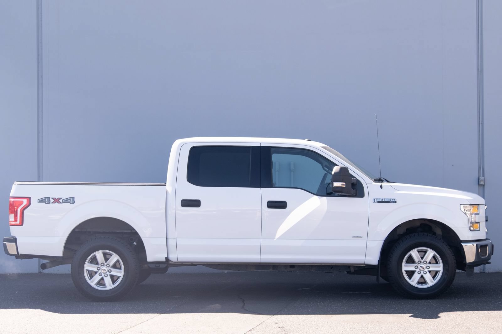 Used 2016 Ford F150 XLT AWD/4WD image 23