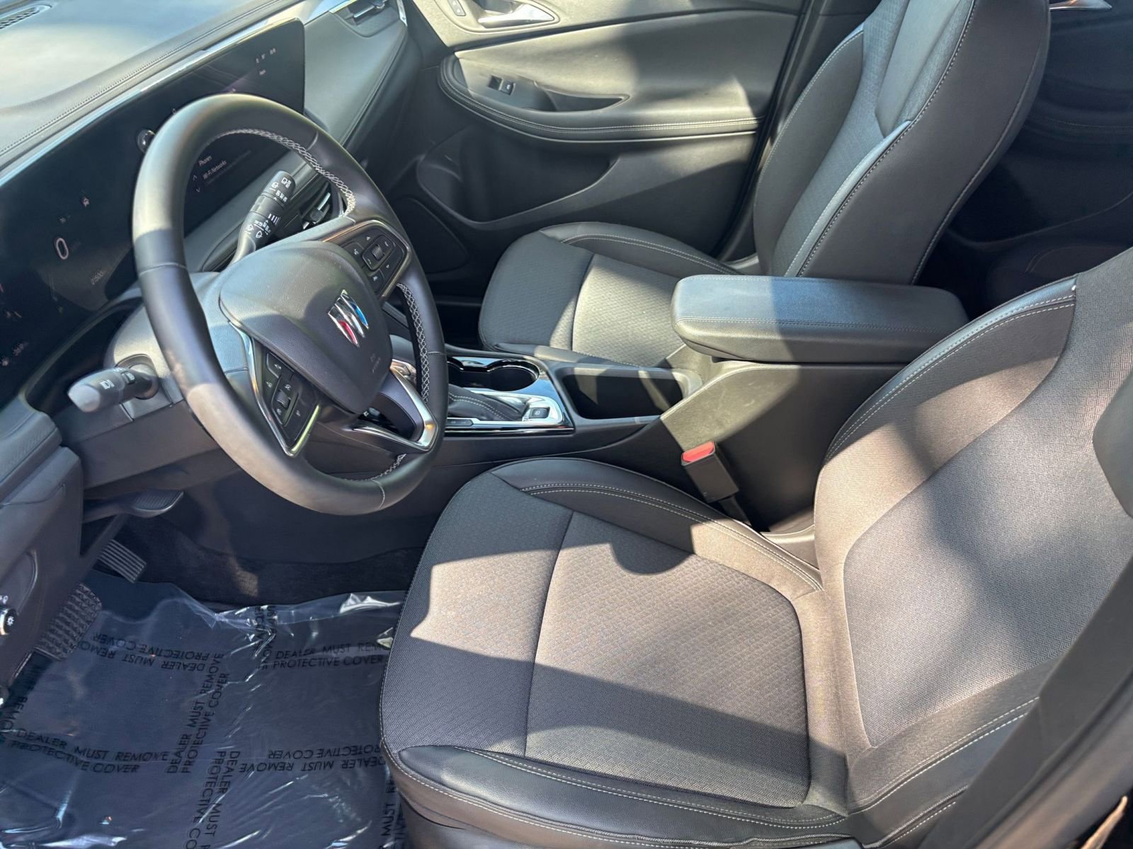 Used 2025 Buick Encore GX Preferred image 28