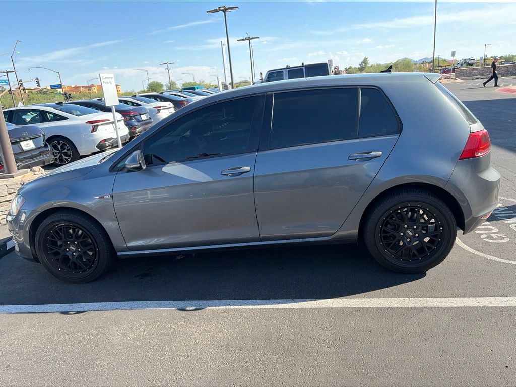 Used 2017 Volkswagen Golf Wolfsburg Edition FWD image 7