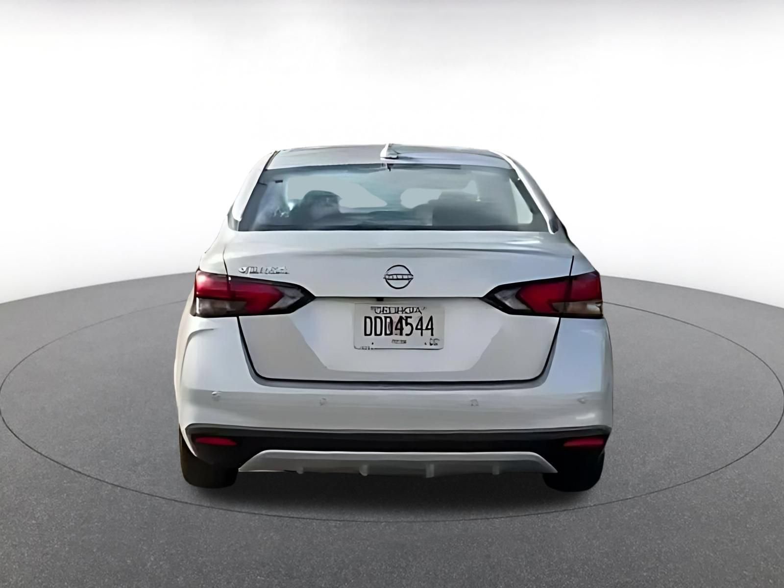 Used 2025 Nissan Versa SV FWD image 12