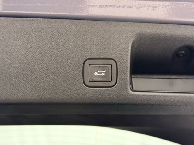 New 2026 Chevrolet Equinox EV LT image 5