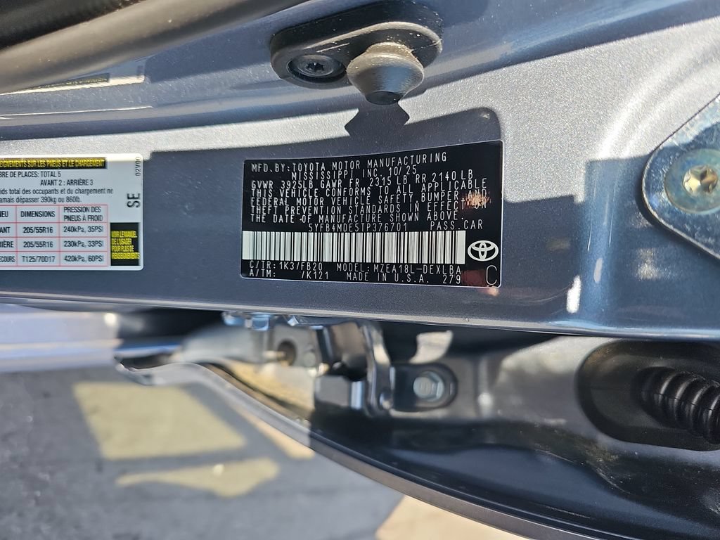 Used 2026 Toyota Corolla LE FWD image 32