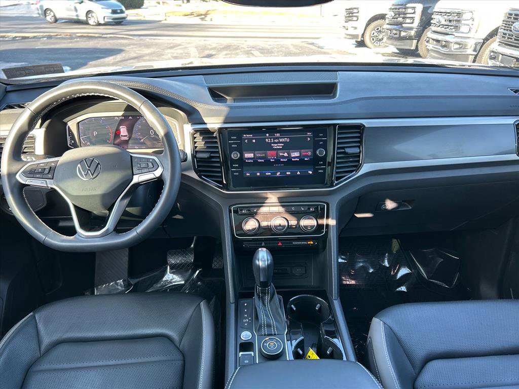 Used 2021 Volkswagen Atlas Cross Sport SEL Premium image 6