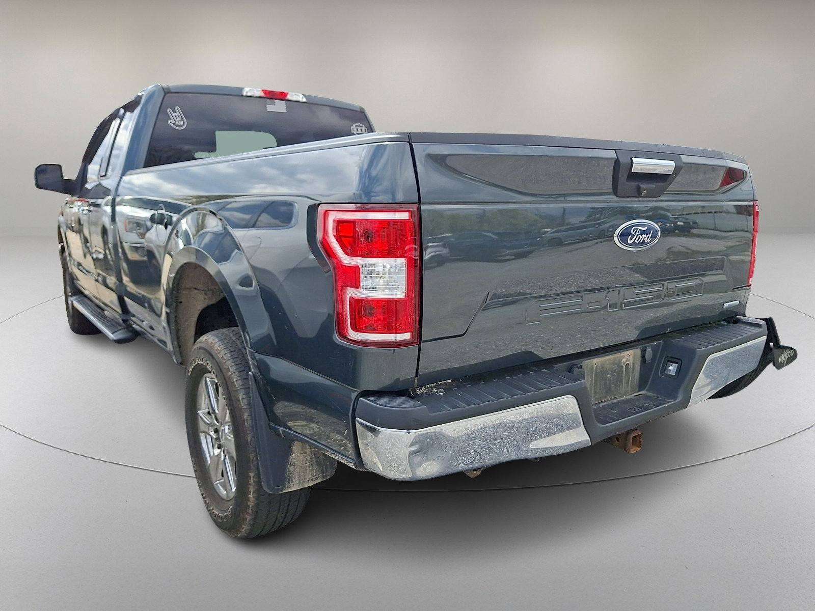 Used 2018 Ford F150 XLT w/ Equipment Group 301A Mid image 6