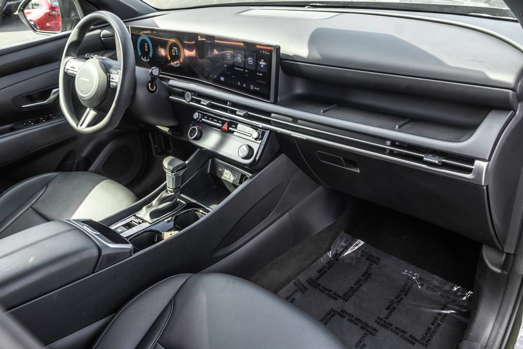 Certified 2025 Hyundai Santa Cruz SEL FWD image 30