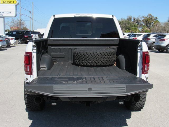 Used 2017 Ford F150 Raptor w/ Equipment Group 802A Luxury image 5