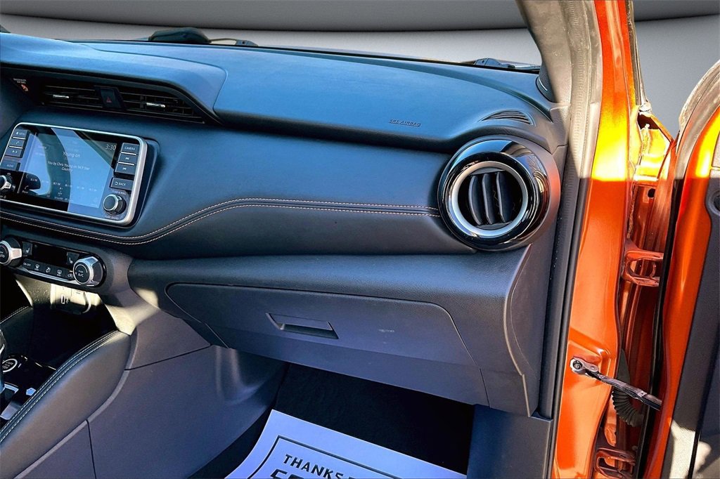 Used 2019 Nissan Kicks SR w/ SR Premium Package image 24