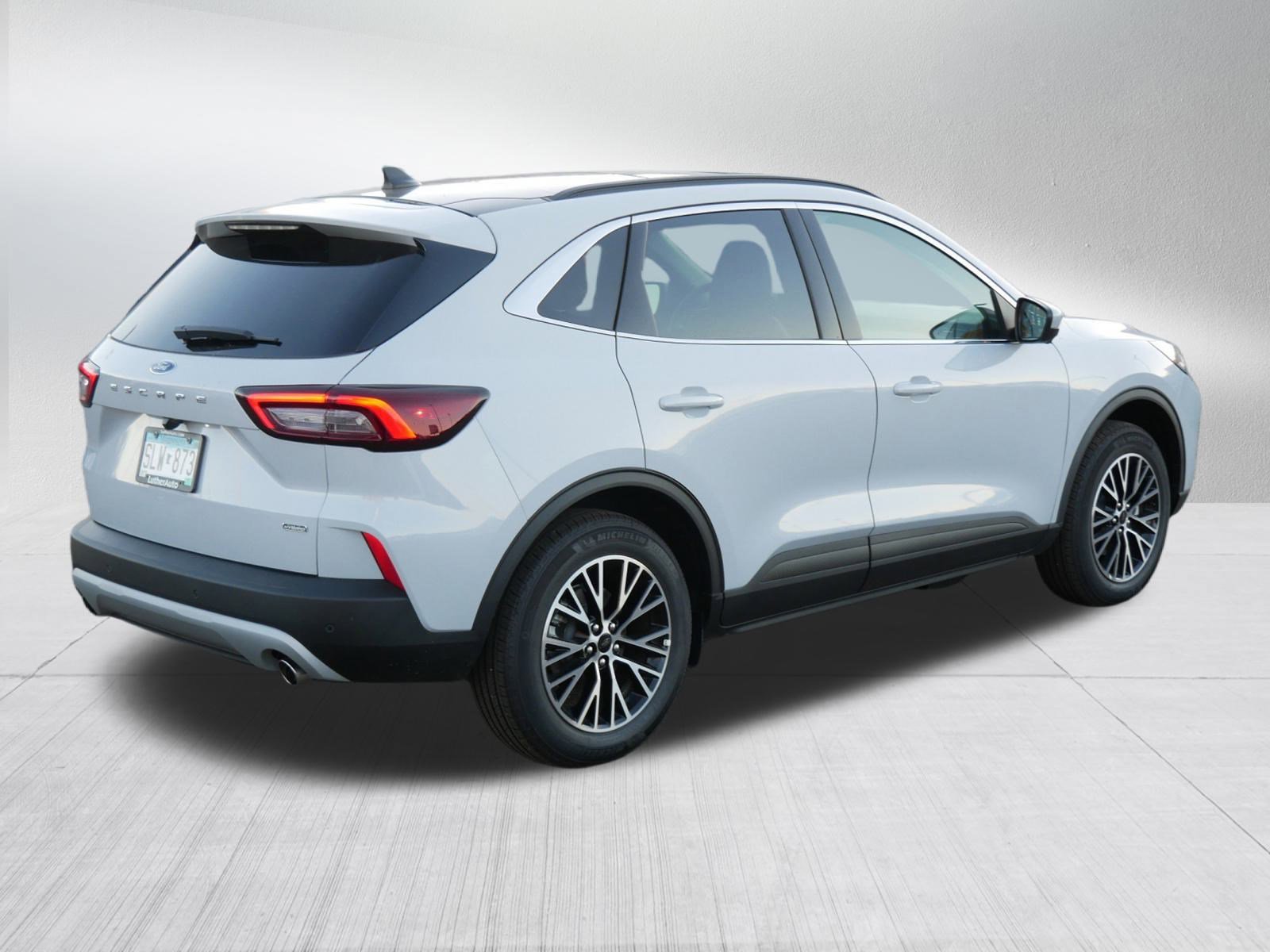 New 2025 Ford Escape PHEV w/ PHEV Premium Package image 7