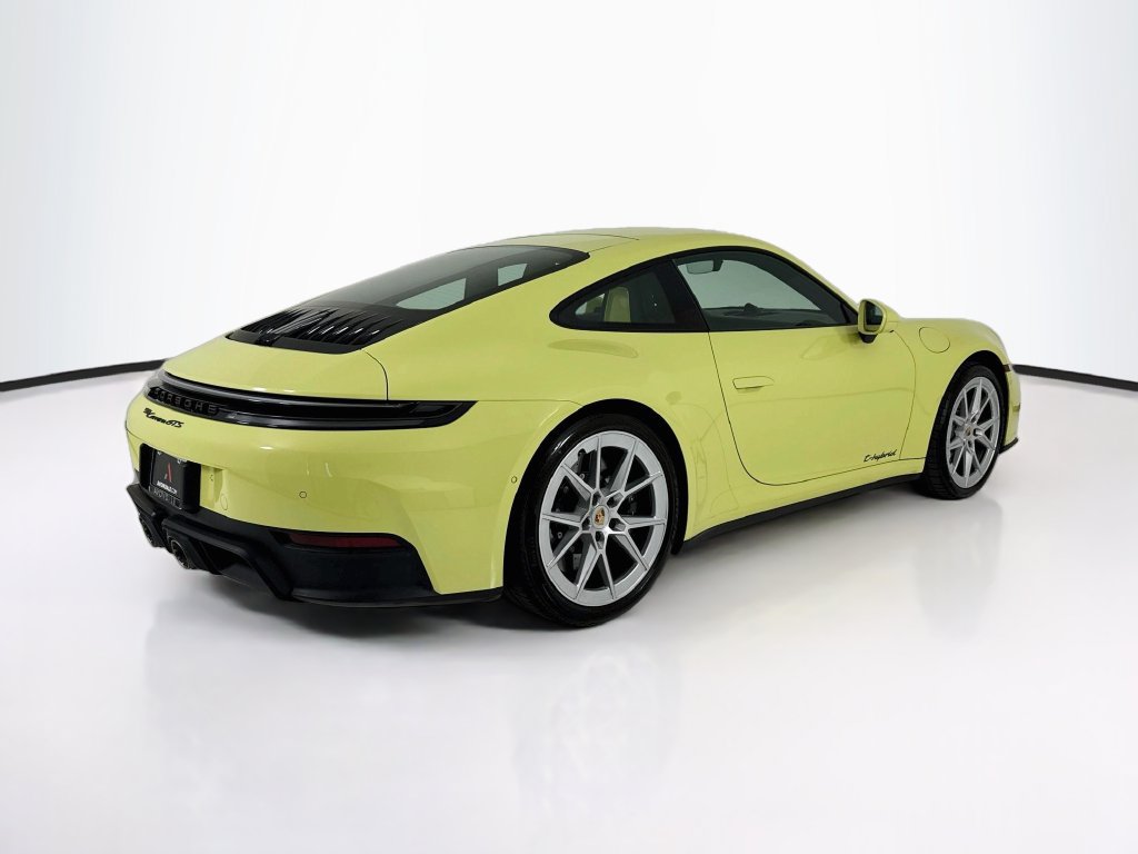 Certified 2025 Porsche 911 Carrera 4 GTS AWD/4WD image 9