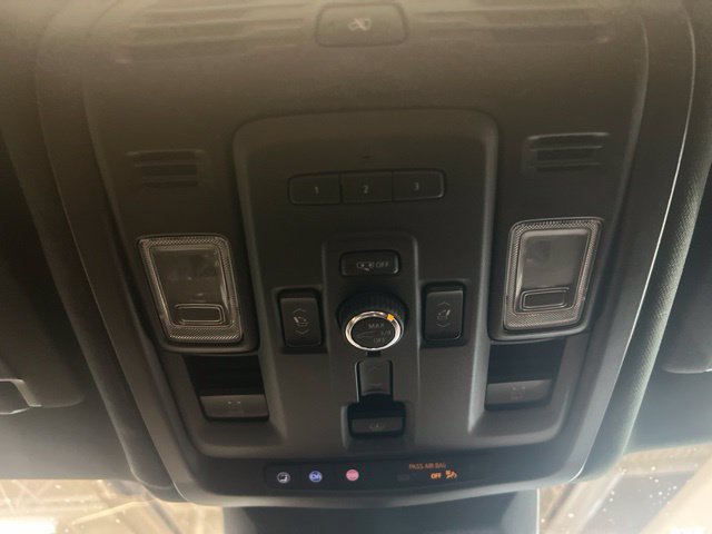 Used 2022 Cadillac Escalade Sport w/ Touring Package AWD/4WD image 37