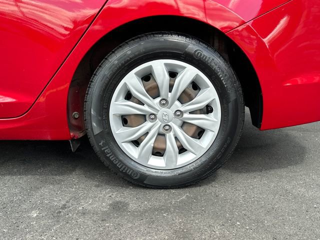 Used 2019 Hyundai Accent SE image 26