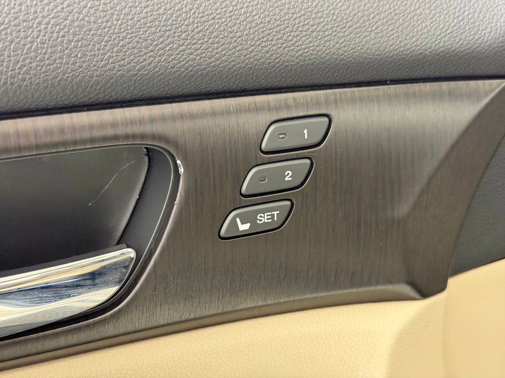 Used 2015 Honda Accord EX-L image 23