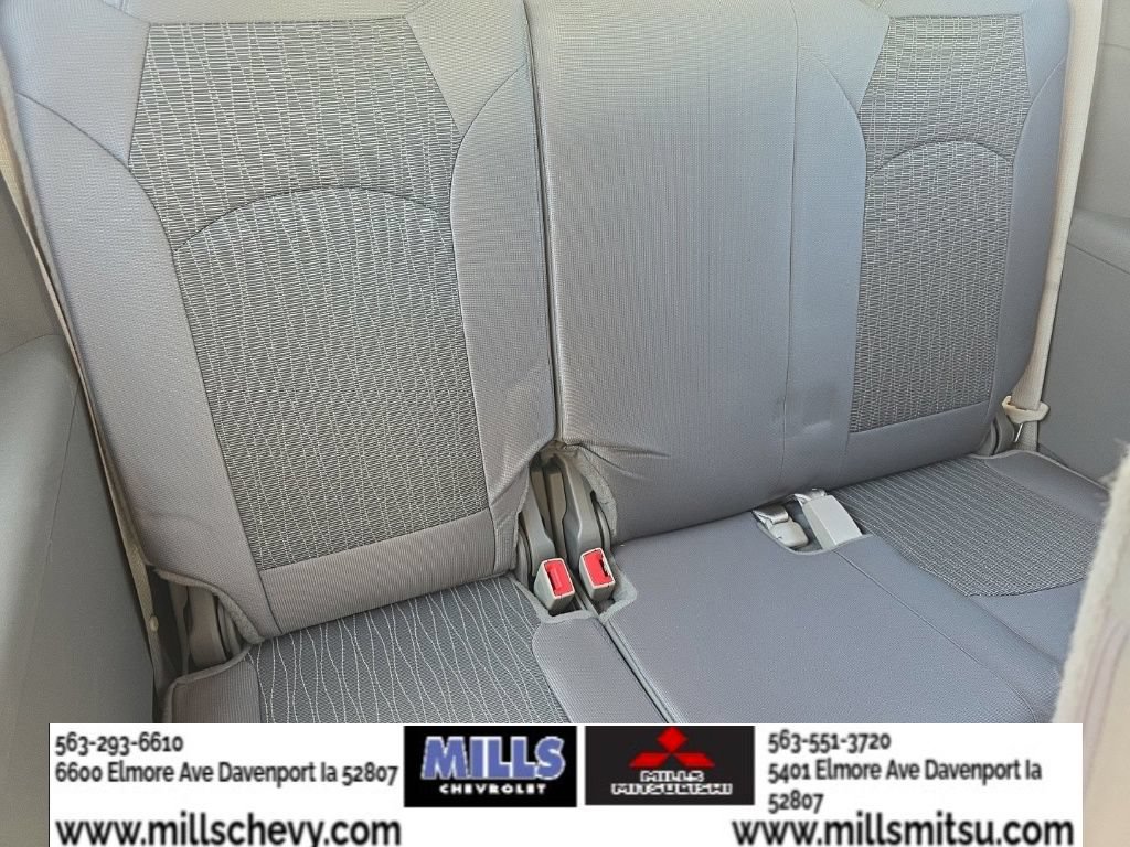 Used 2015 Chevrolet Traverse LS FWD image 18
