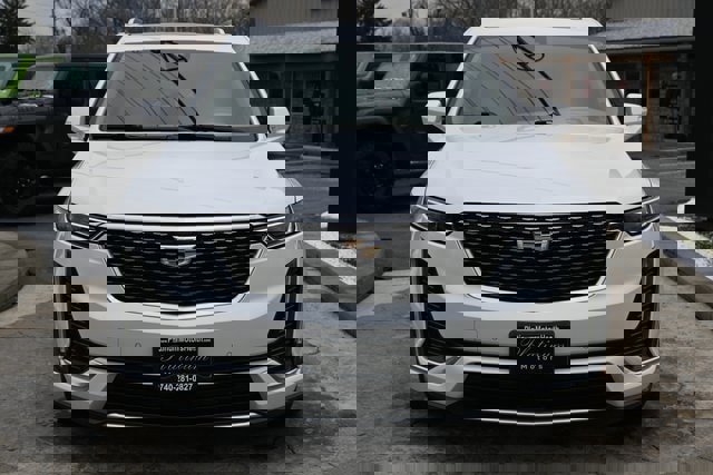 Used 2020 Cadillac XT6 Premium Luxury image 2