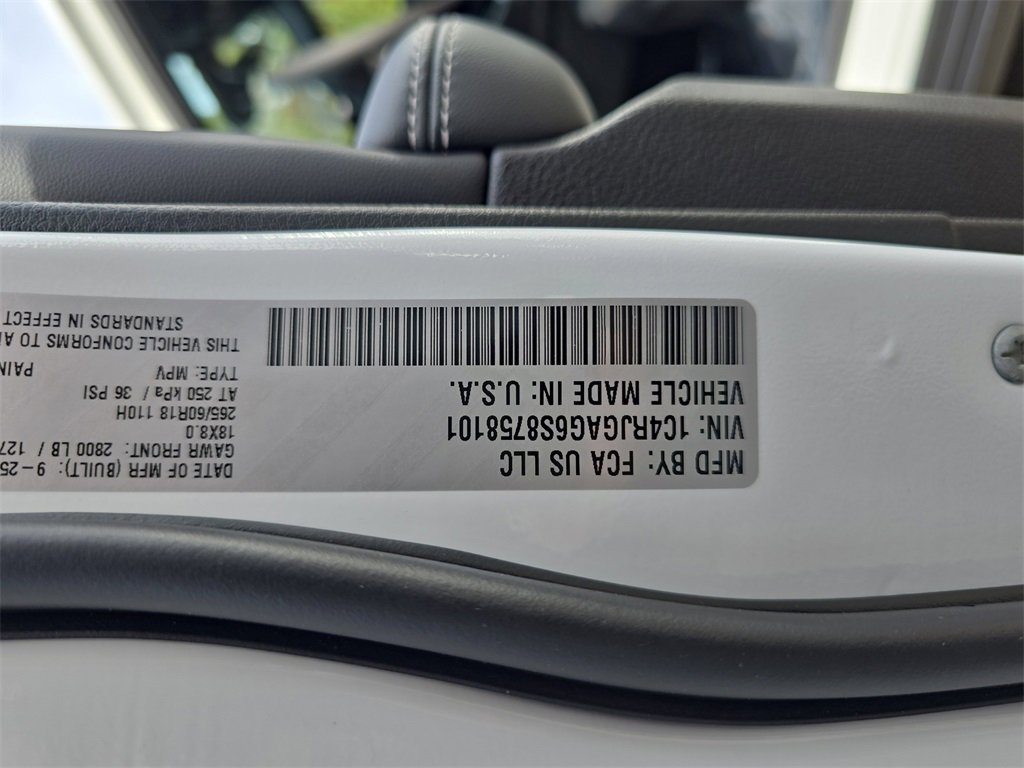 New 2025 Jeep Grand Cherokee Laredo X image 36