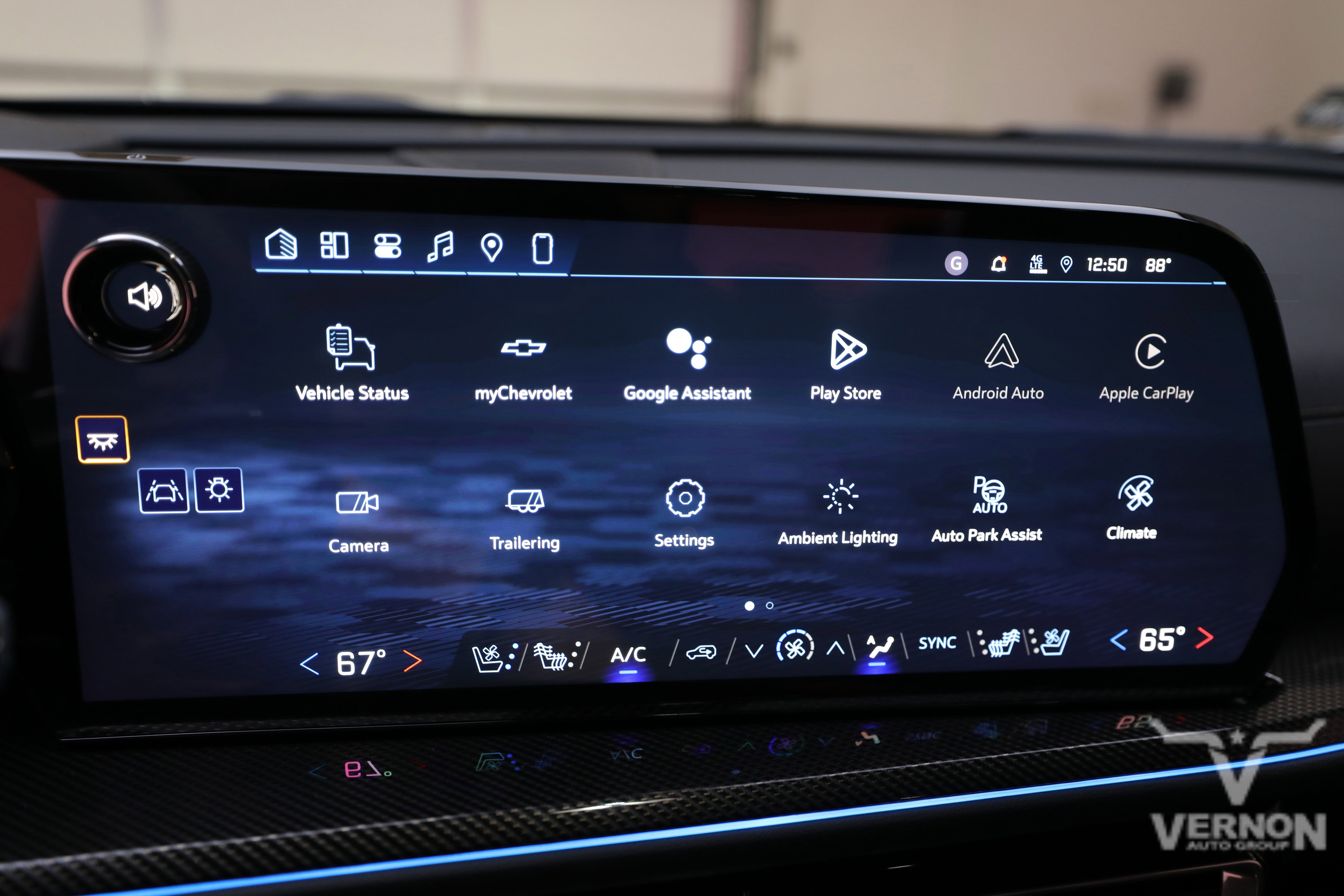 New 2026 Chevrolet Traverse High Country w/ LPO, Floor Liner Package image 28