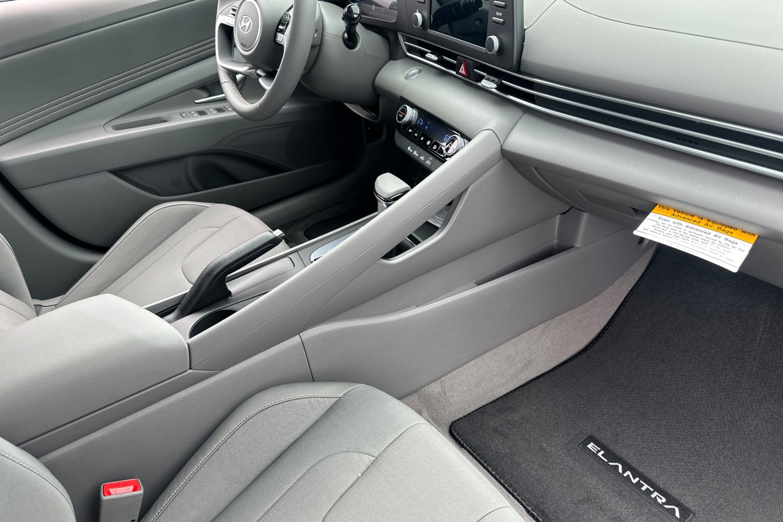 New 2026 Hyundai Elantra Sport FWD image 15