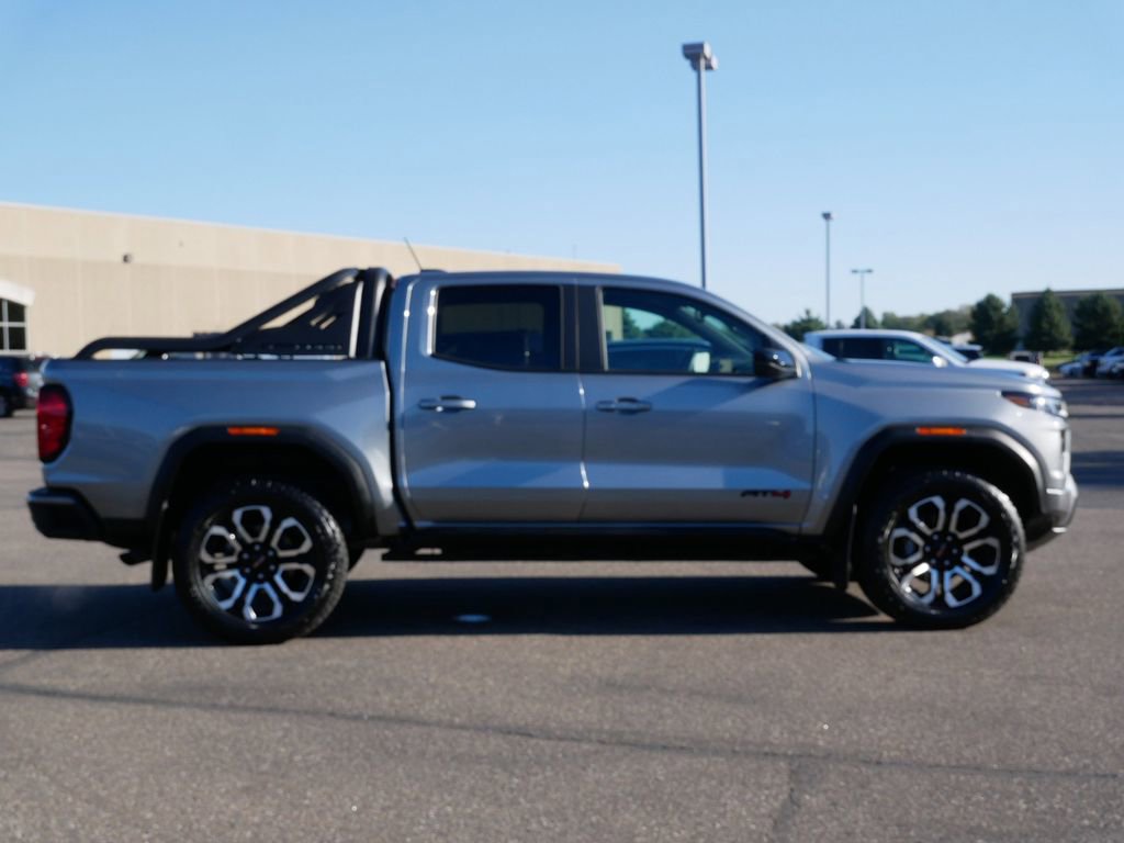 Used 2025 GMC Canyon AT4 w/ Nightfall Edition image 8