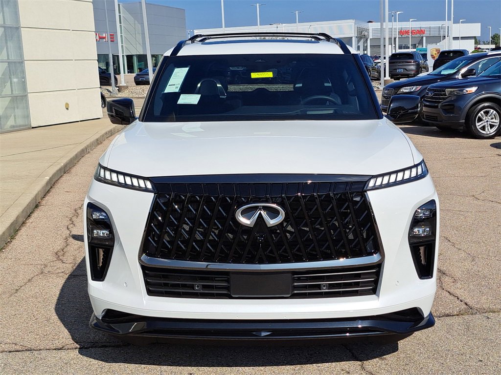 New 2026 INFINITI QX80 4WD w/ Sport Exterior Package image 4